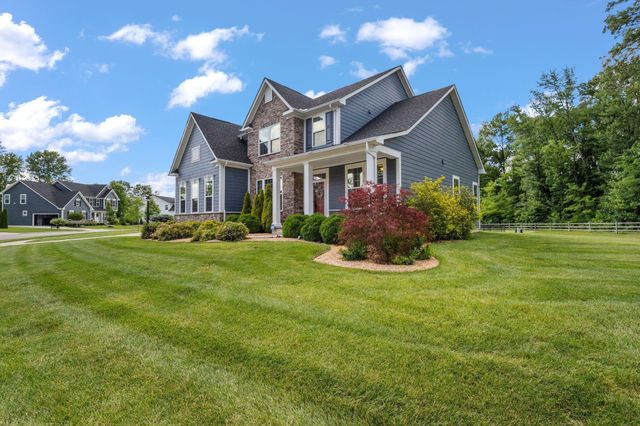 8310 Woodland Creek Court, Blacklick, OH 43004
