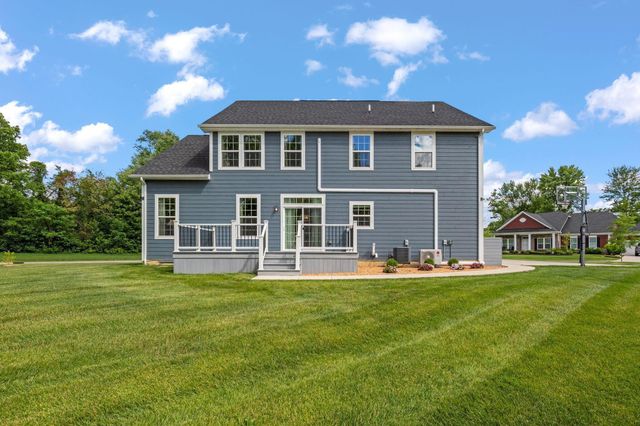 8310 Woodland Creek Court, Blacklick, OH 43004