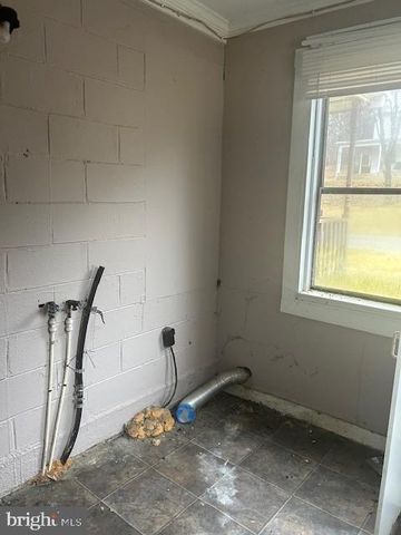 2303 CHESTNUT GROVE RD, Sharpsburg, MD 21782