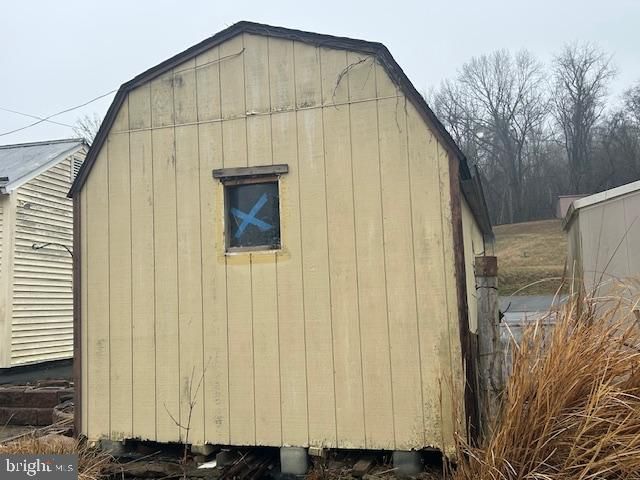 2303 CHESTNUT GROVE RD, Sharpsburg, MD 21782