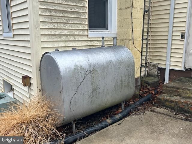 2303 CHESTNUT GROVE RD, Sharpsburg, MD 21782