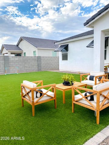 251 E MINT Lane, San Tan Valley, AZ 85140