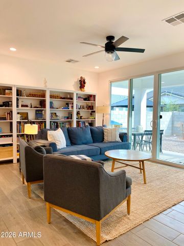 251 E MINT Lane, San Tan Valley, AZ 85140