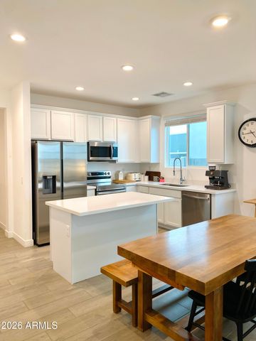 251 E MINT Lane, San Tan Valley, AZ 85140