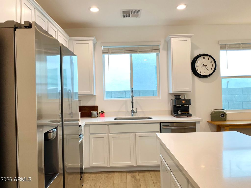 251 E MINT Lane, San Tan Valley, AZ 85140 — photo 4