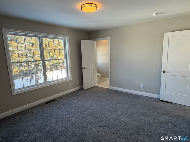 39 Westminster Avenue, Shelton, CT 06484