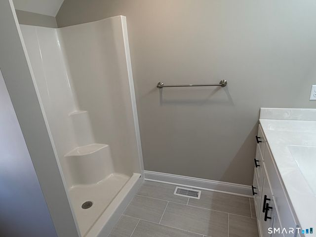 39 Westminster Avenue, Shelton, CT 06484