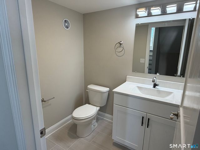 39 Westminster Avenue, Shelton, CT 06484