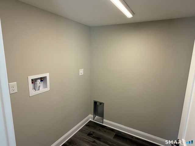 39 Westminster Avenue, Shelton, CT 06484