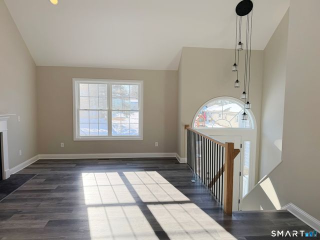 39 Westminster Avenue, Shelton, CT 06484