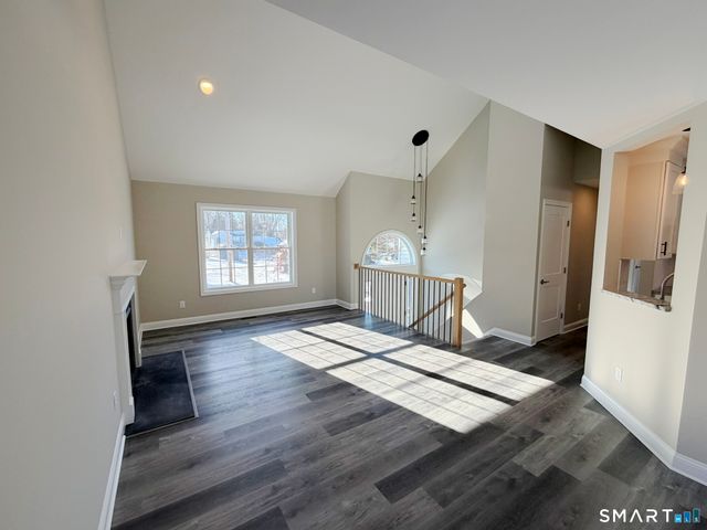 39 Westminster Avenue, Shelton, CT 06484