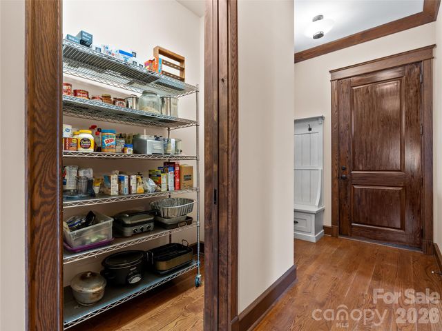 276 Stone Valley Way, Hendersonville, NC 28792