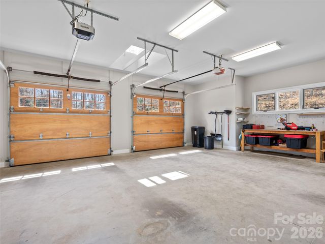 276 Stone Valley Way, Hendersonville, NC 28792