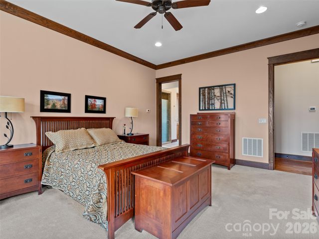 276 Stone Valley Way, Hendersonville, NC 28792