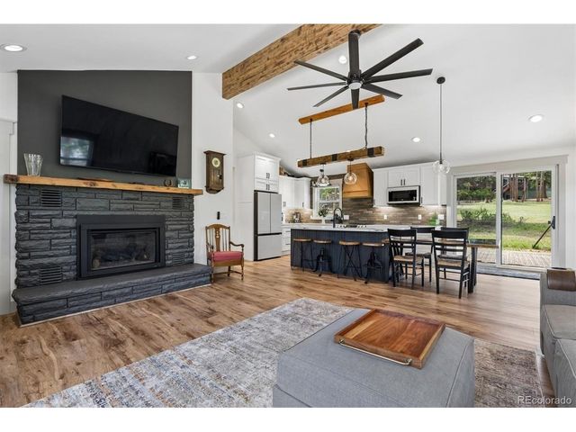 909 Village Green Ln, Estes Park, CO 80517