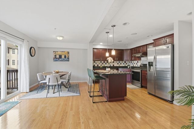 50 Desmoines Rd A3, Quincy, MA 02169