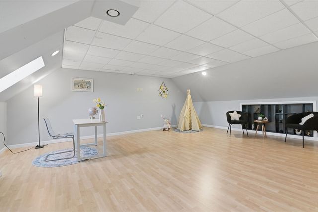50 Desmoines Rd A3, Quincy, MA 02169