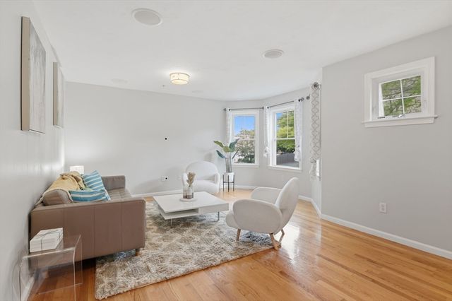 50 Desmoines Rd A3, Quincy, MA 02169