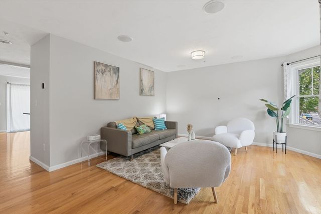 50 Desmoines Rd A3, Quincy, MA 02169