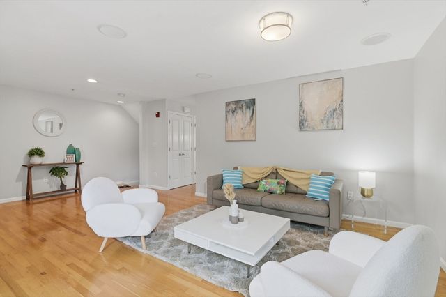 50 Desmoines Rd A3, Quincy, MA 02169