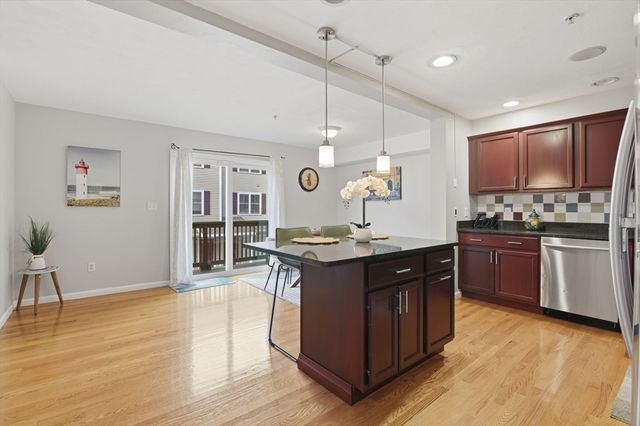50 Desmoines Rd A3, Quincy, MA 02169