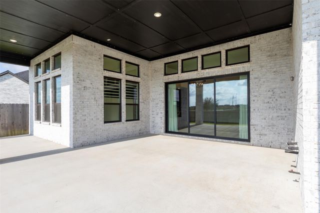 2015 Jade Manor Drive, Rosenberg, TX 77469
