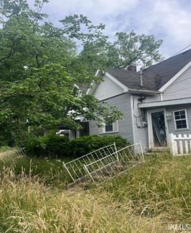 1123 S Jefferson Street, Hartford City, IN 47348