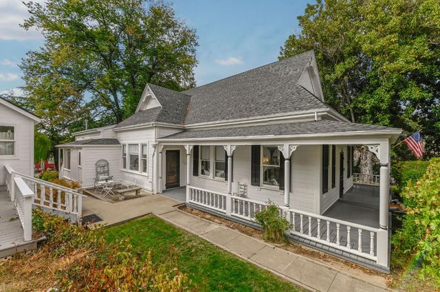 68 Church Hill Rd, San Andreas, CA 95249