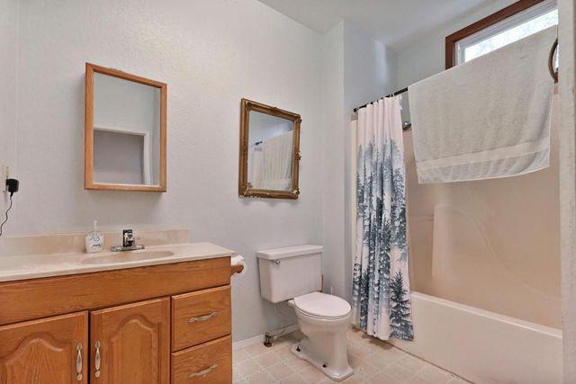 68 Church Hill Rd, San Andreas, CA 95249