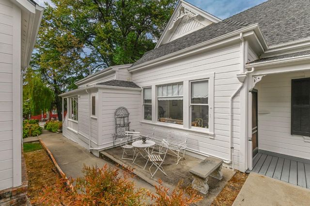 68 Church Hill Rd, San Andreas, CA 95249