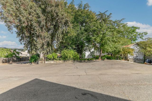 68 Church Hill Rd, San Andreas, CA 95249