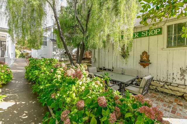 68 Church Hill Rd, San Andreas, CA 95249