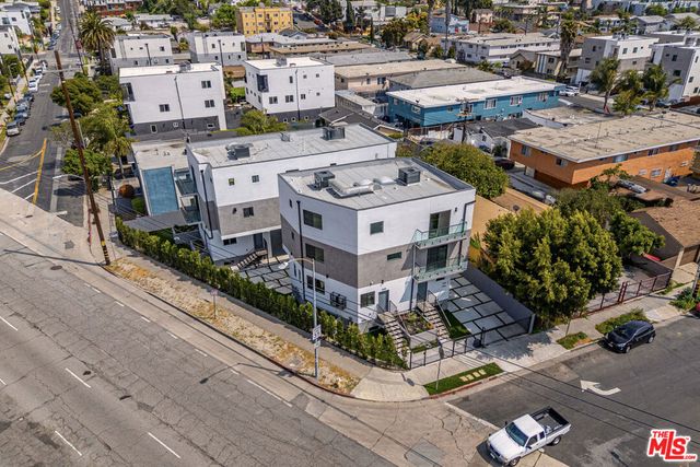 1636 Longwood Avenue, Los Angeles, CA 90019