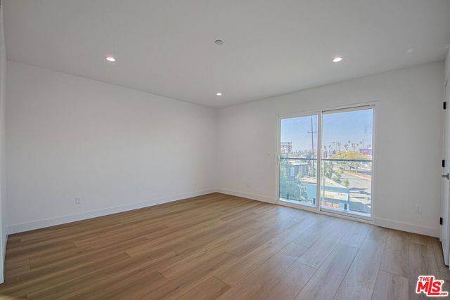 1636 Longwood Avenue, Los Angeles, CA 90019