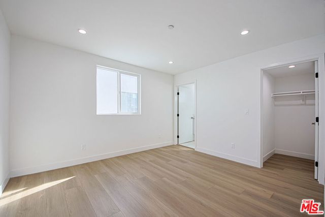 1636 Longwood Avenue, Los Angeles, CA 90019