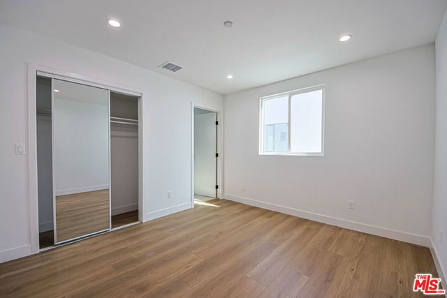 1636 Longwood Avenue, Los Angeles, CA 90019