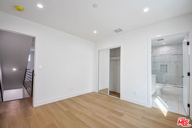 1636 Longwood Avenue, Los Angeles, CA 90019