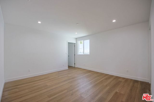 1636 Longwood Avenue, Los Angeles, CA 90019