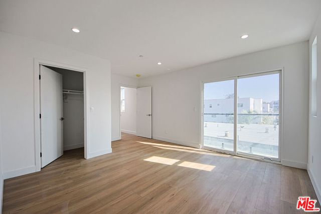 1636 Longwood Avenue, Los Angeles, CA 90019