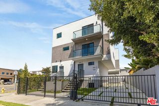 1636 Longwood Avenue, Los Angeles, CA 90019