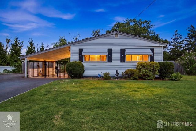 15 Bonham Drive, Edison, NJ 08837