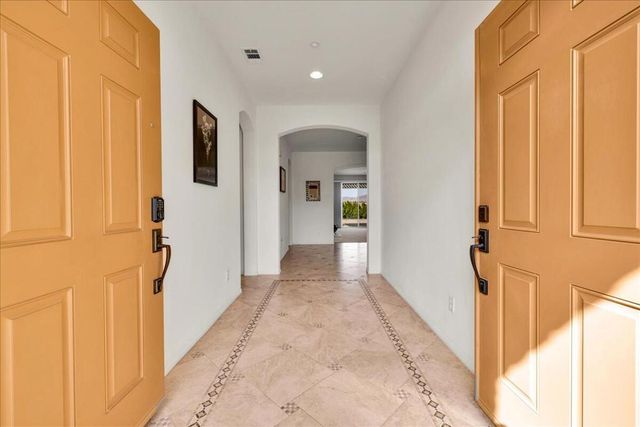 1290 Esperanza Trail, Palm Springs, CA 92262