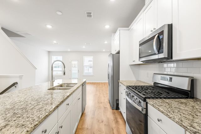 306 Pathfinder Way, Charleston, SC 29492