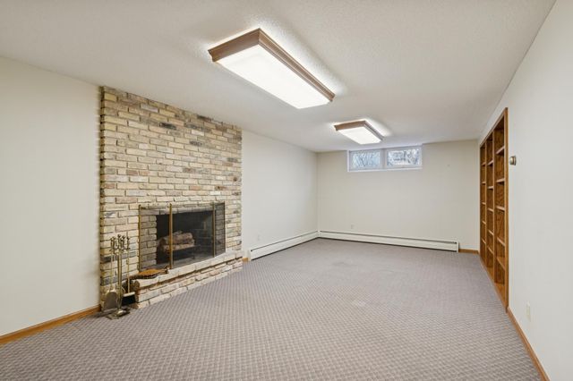 4046 Xerxes Avenue S, Minneapolis, MN 55410