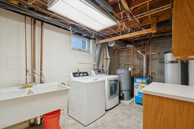 4046 Xerxes Avenue S, Minneapolis, MN 55410