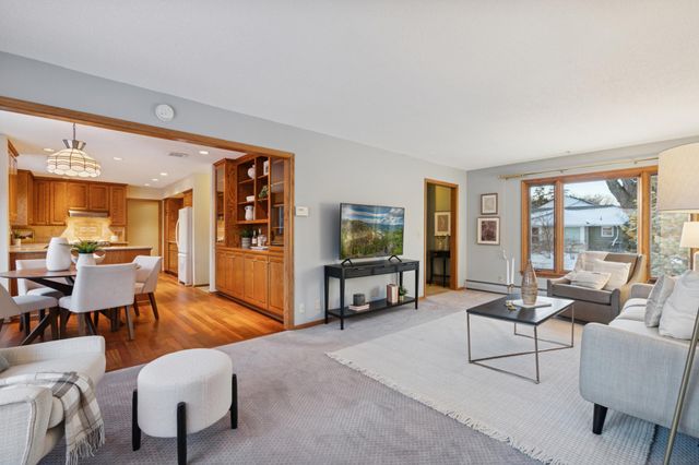 4046 Xerxes Avenue S, Minneapolis, MN 55410