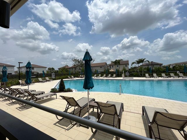 24687 SW 119th Pl, Homestead, FL 33032