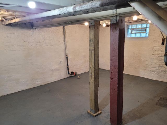 1123 Edgerton Street, Saint Paul, MN 55130