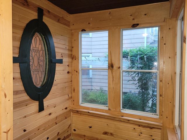 1123 Edgerton Street, Saint Paul, MN 55130