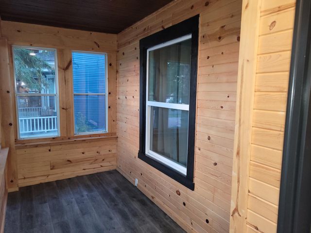 1123 Edgerton Street, Saint Paul, MN 55130